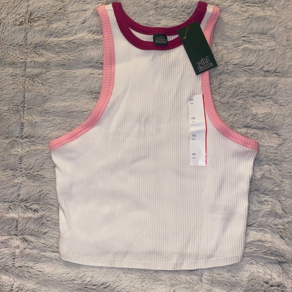 Crop top bundle! - Picture 6 of 6